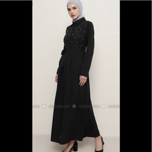 Black point collar abaya dress
